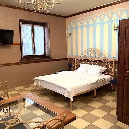 Апартаменти На Вул. Лесі Українки 19/4 Lviv Ngoại thất bức ảnh